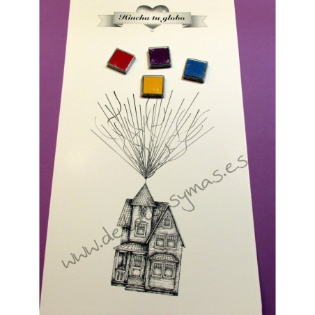 Arbol de huellas. Casa con Globos 