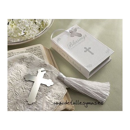 Marca páginas cruz en caja biblia