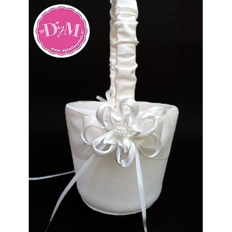 Cesta Cinta de organza . Para arras o pétalos