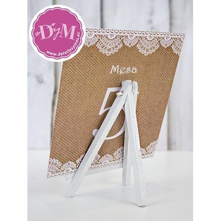 Atril blanco pequeño