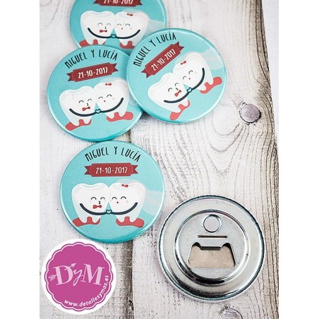 Abrebotellas  personalizado para bodas Besito