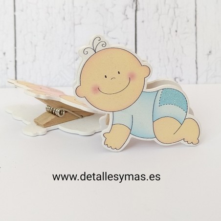 Pinzas bebes niño gateando