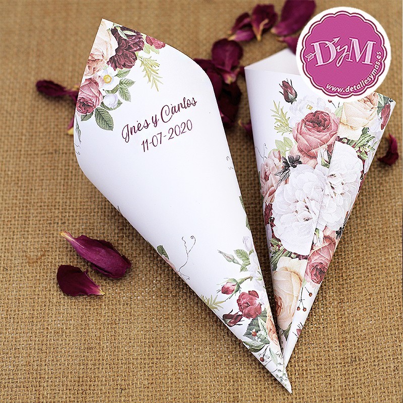 Conos para boda Cottage. Personalizado