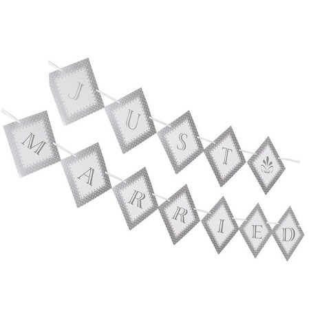 BUNTING JUST MARRIED CHIC