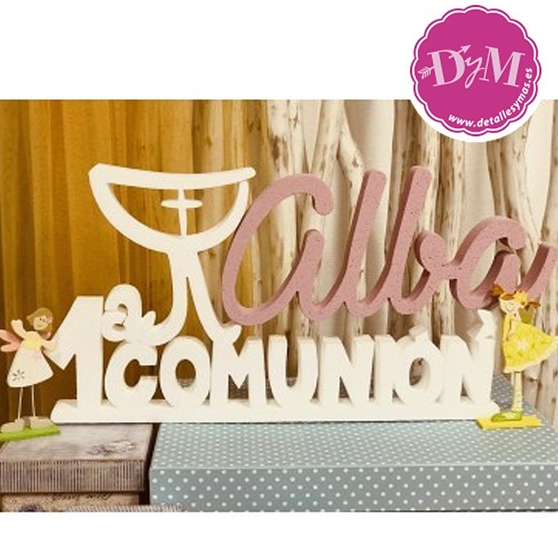 Primera comunión en corcho con nombre rosa y caliz
